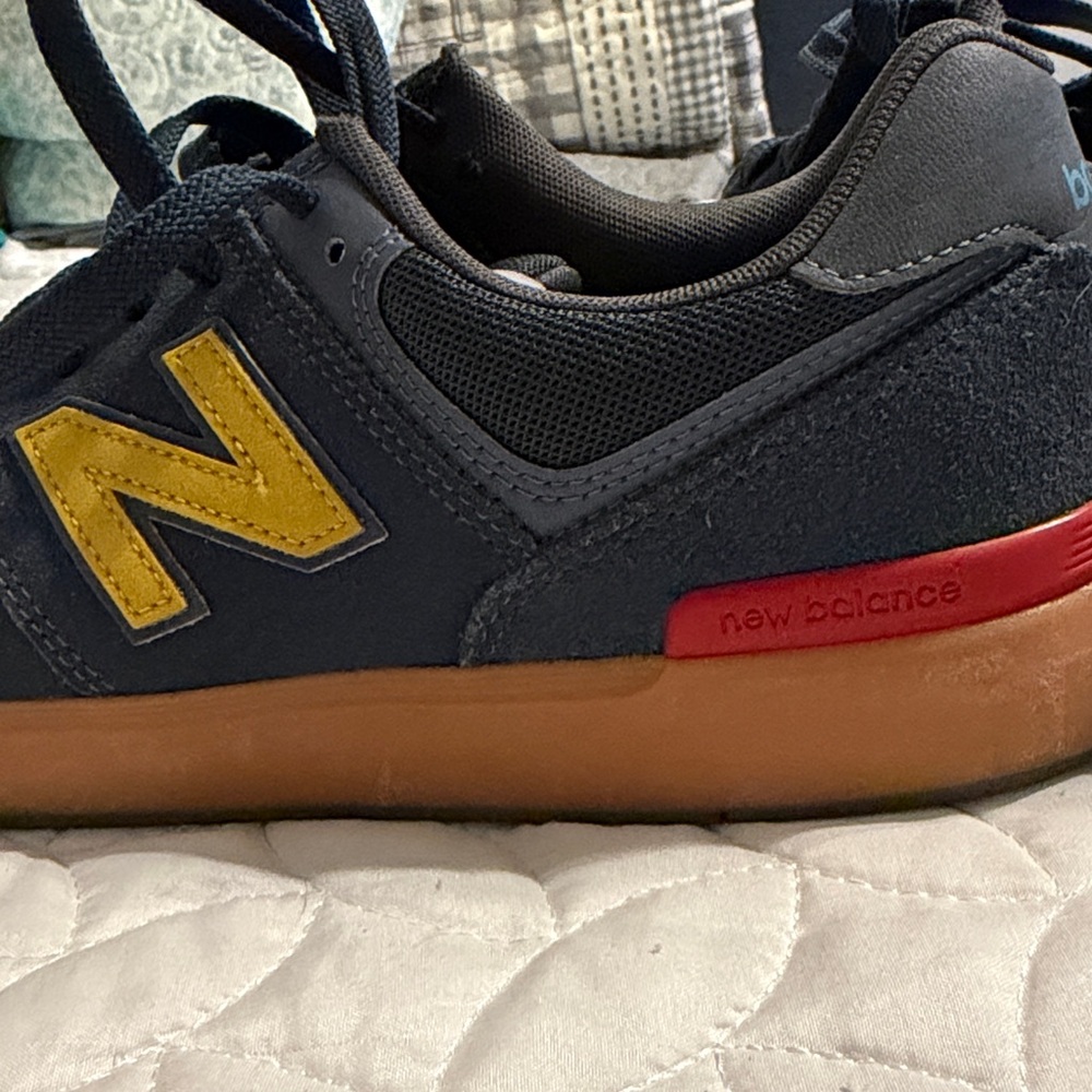 New Balance Men's 574 Size 10 - Picture 5 of 7